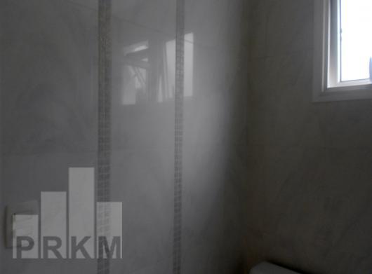 Thumb-1